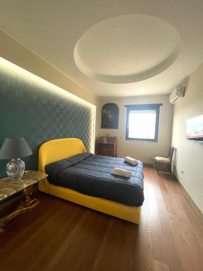 La Casa Di Erica Bed & Breakfast เนเปิลส์ ภายนอก รูปภาพ